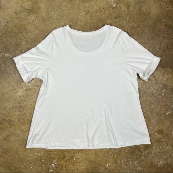 Isaac Mizrahi Live white tee with cuffed arm - Picture 2 of 5